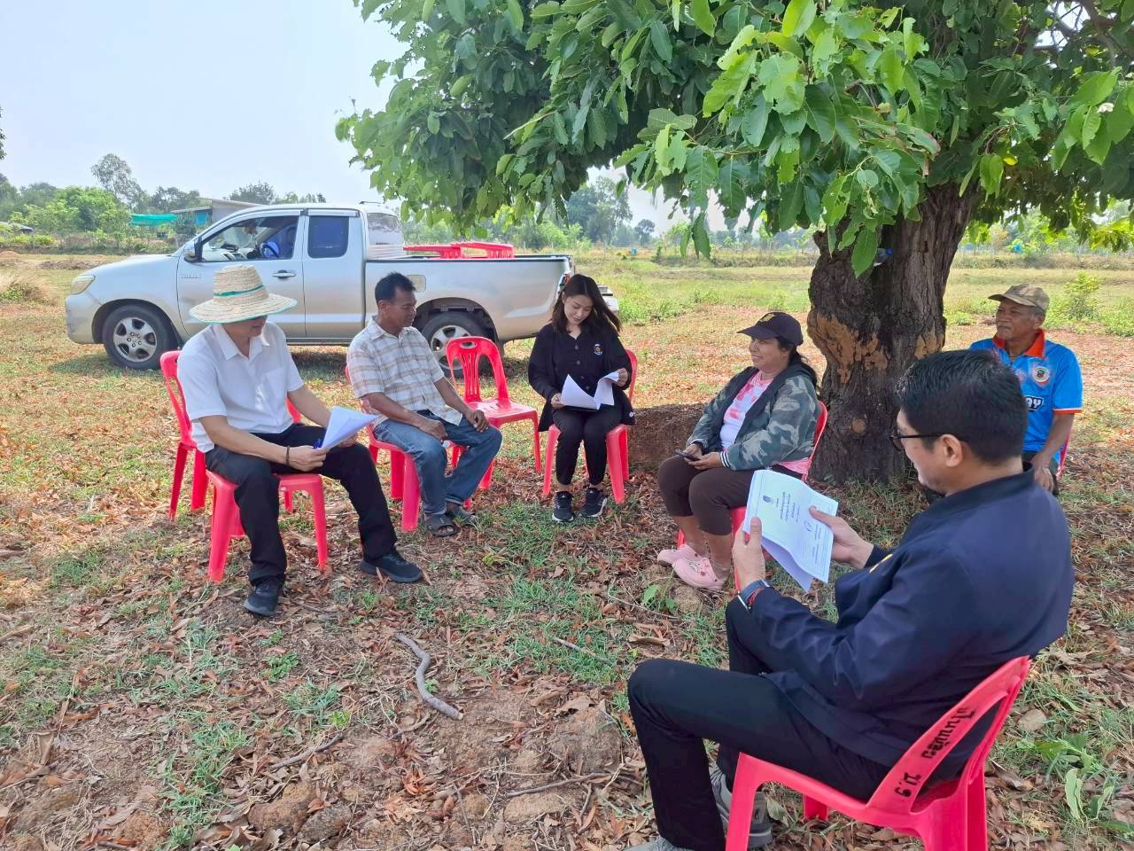 พช.ปทุมรัตต์ คณะกรรมการตรวจสอบสภาพความชำรุดบกพร่องเพื่อคืนเงินประกันสัญญา นายสุนันท์ แก้วดี ม.9 บ้านโนนน้อย ตำบลดอกล้ำ อำเภอปทุมรัตต์ จังหวัดร้อยเอ็ด